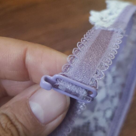 Wacoal Womens Lavendar Embroidered Floral Trim Bralette Size 38 - Picture 5 of 6